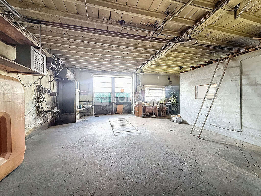 Maison à MONTREVEL-EN-BRESSE