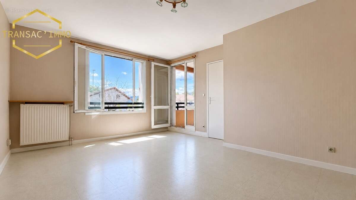 Appartement 66 m² à Le Versoud  - photo 3
