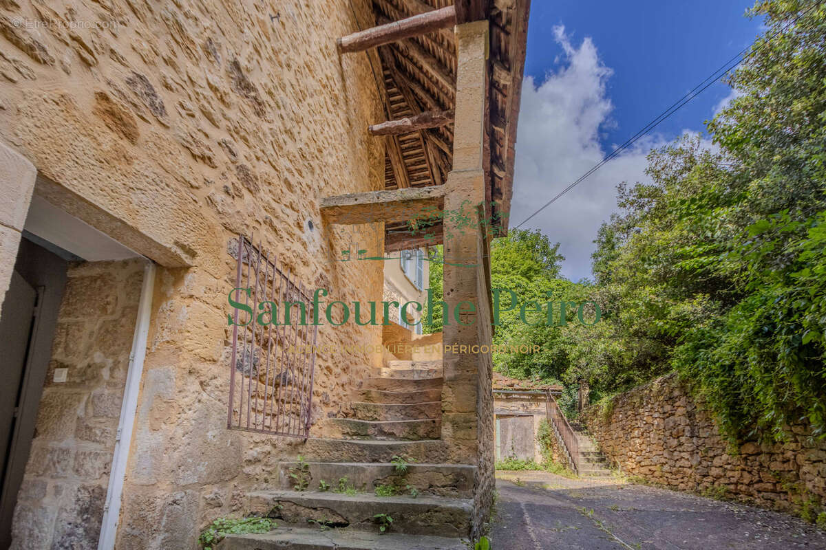 Appartement à SARLAT-LA-CANEDA