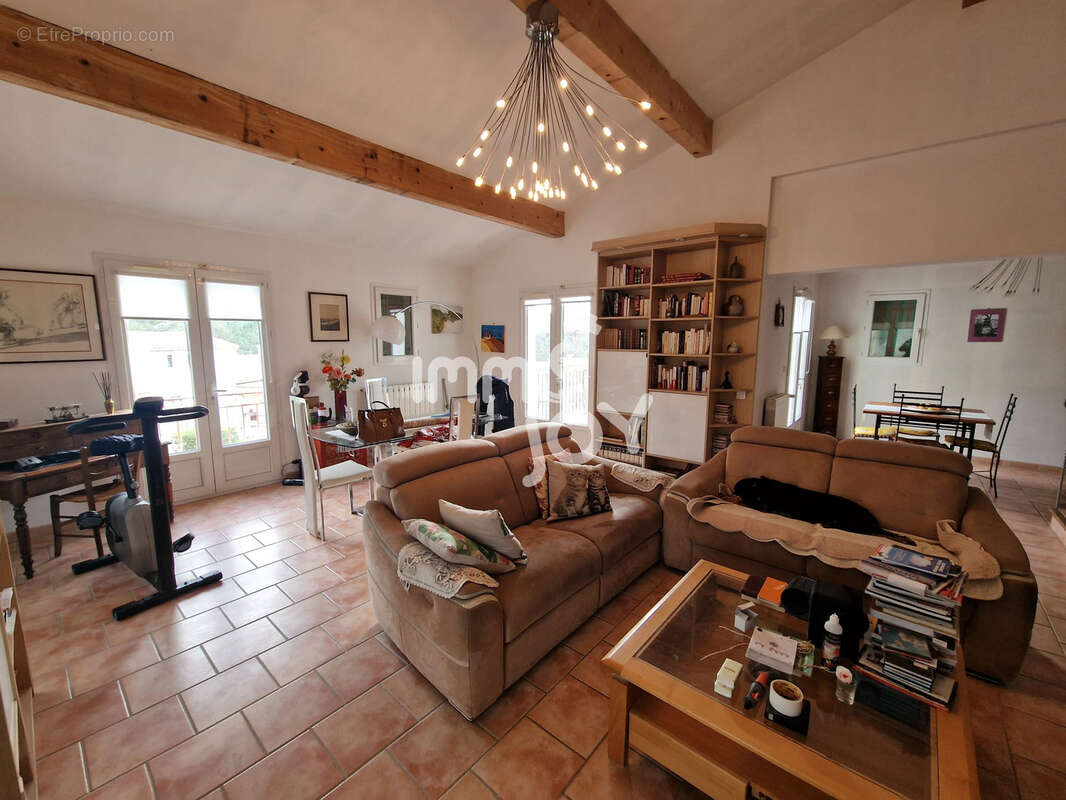 Maison à LEZIGNAN-CORBIERES