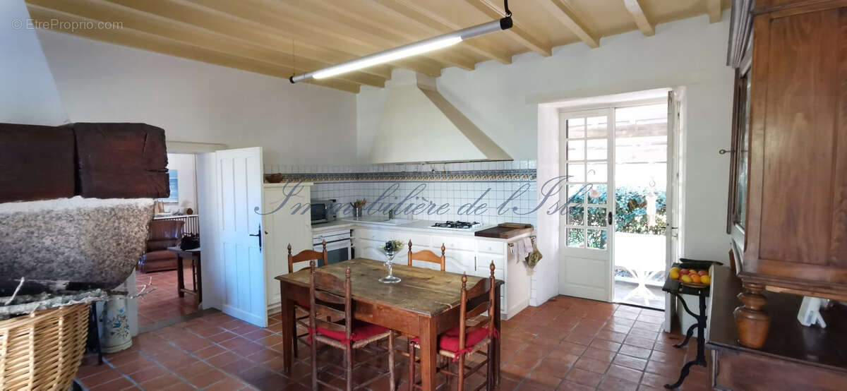Maison à SAINT-ESTEPHE