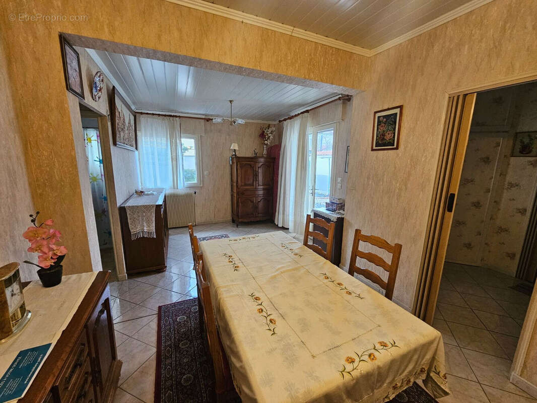 Maison à CHAMPIGNY-SUR-MARNE