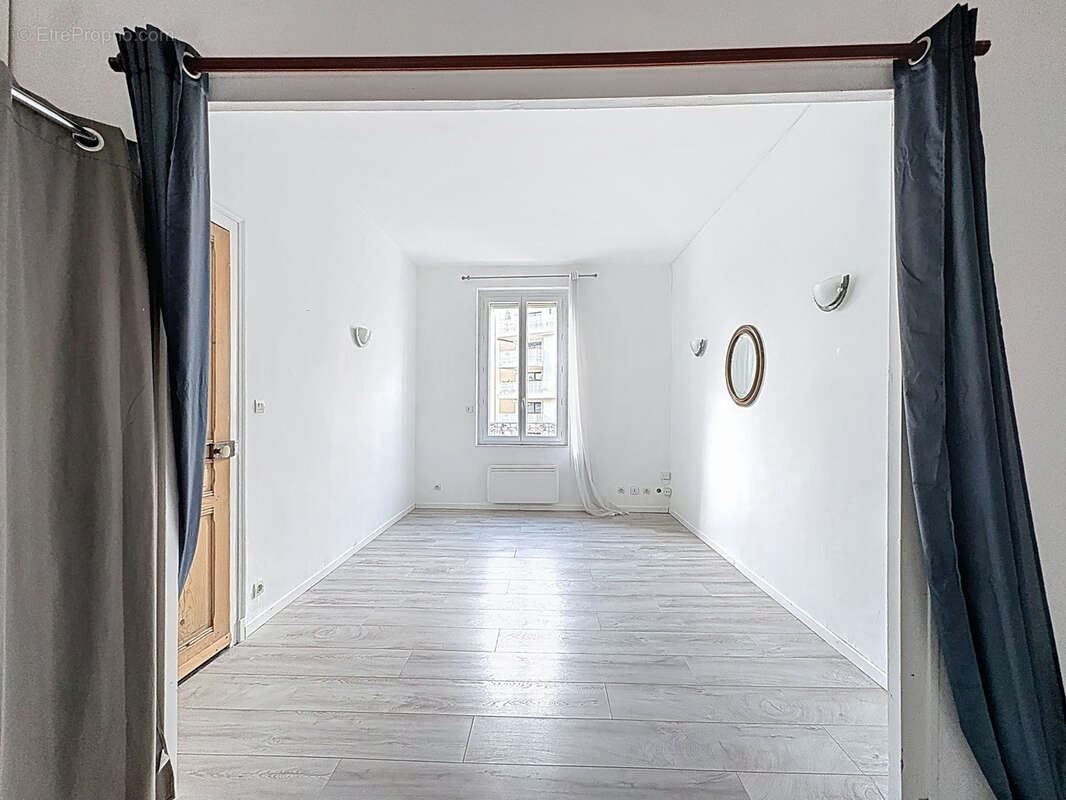 Appartement à LYON-8E