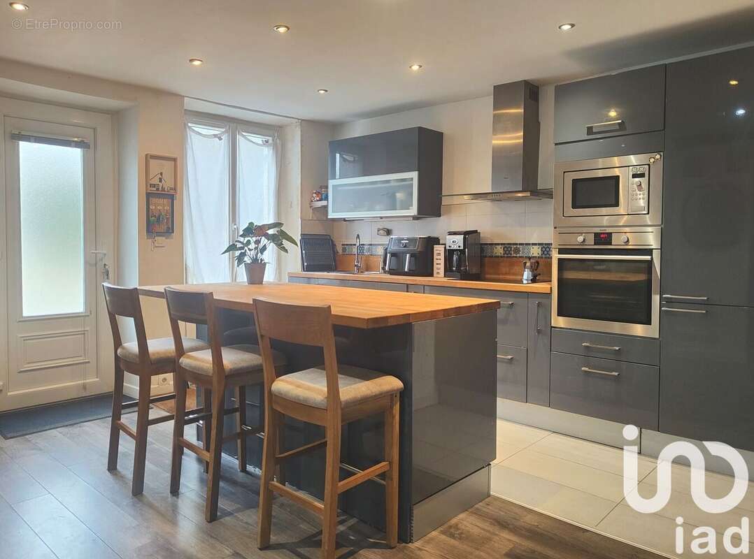 Photo 5 - Maison à LA CELLE-LES-BORDES