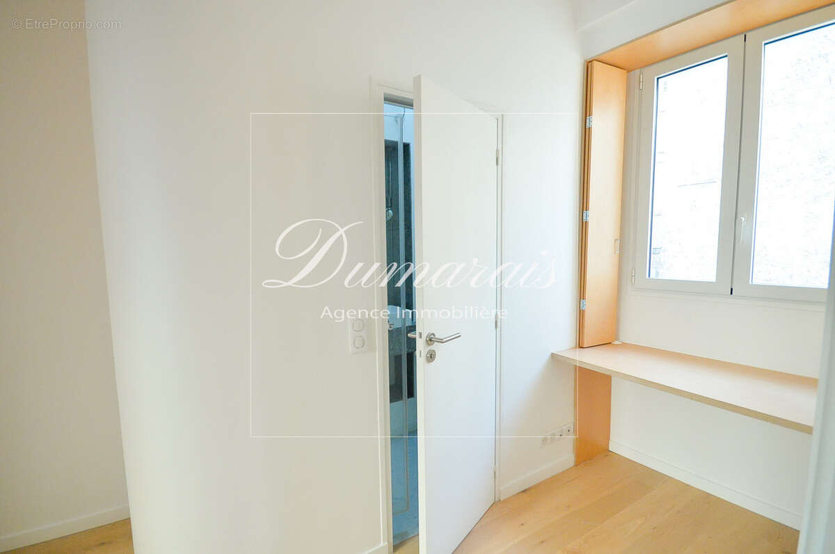 Appartement à PARIS-4E