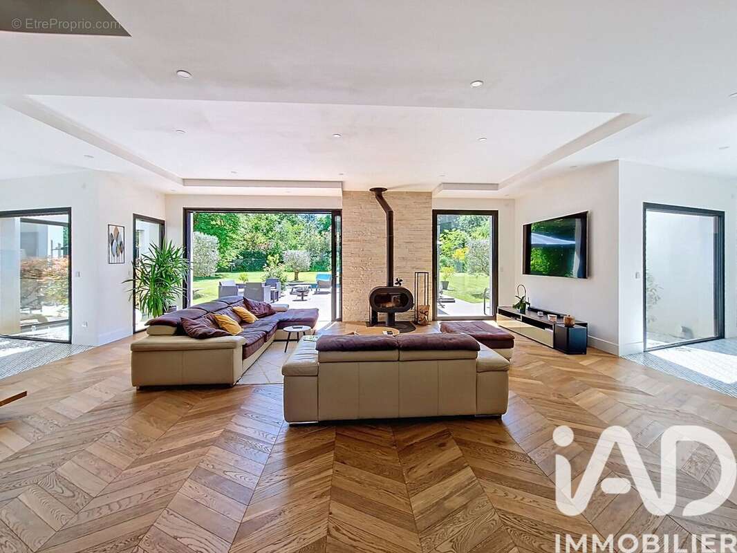 Photo 3 - Maison à SAINT-FARGEAU-PONTHIERRY