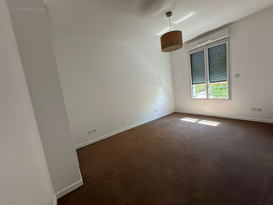 Appartement à MAISONS-LAFFITTE