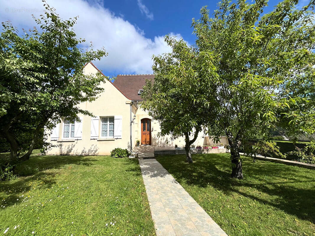 Maison à PRECY-SUR-OISE