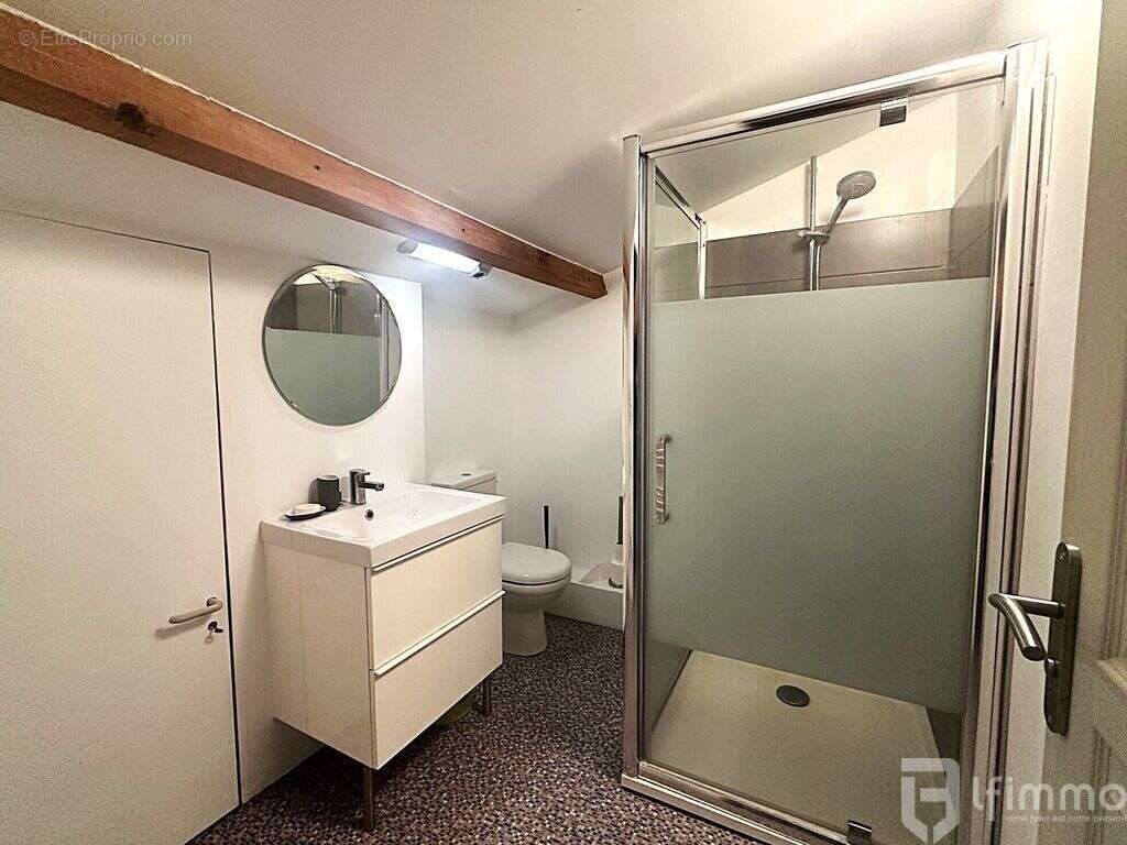 Maison à AYGUEMORTE-LES-GRAVES