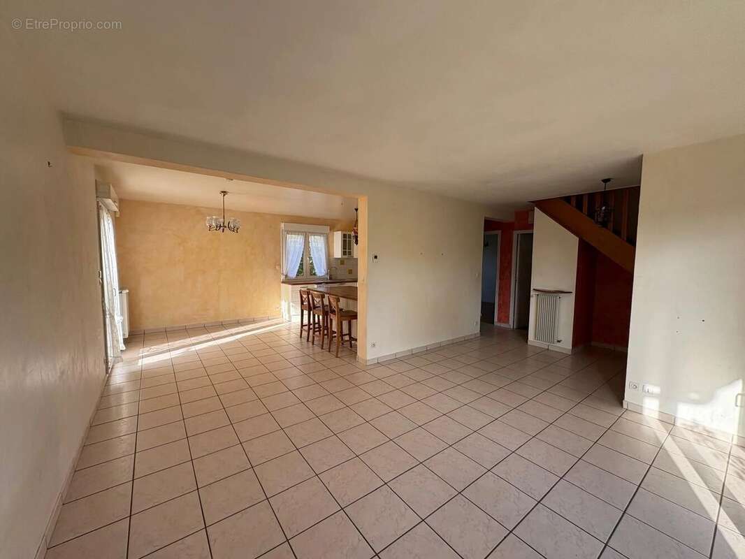 Maison à PACY-SUR-EURE