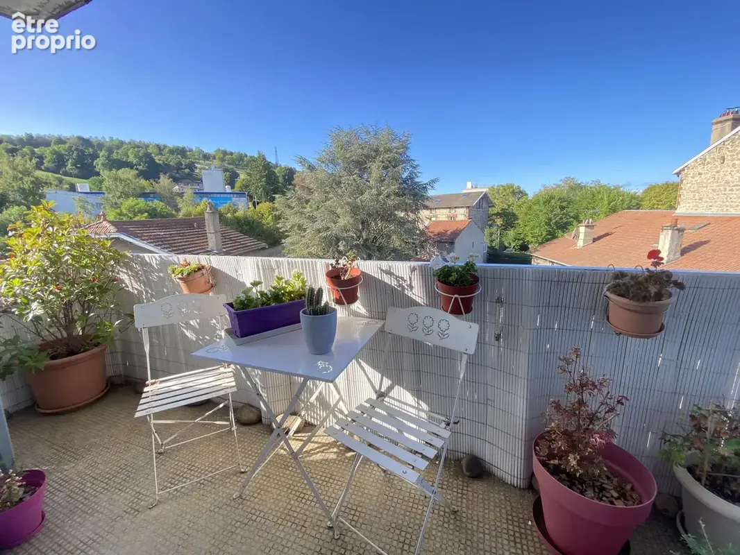 Appartement à SAINT-ETIENNE