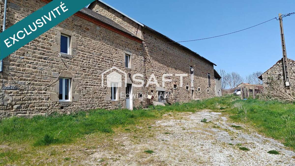 Photo 2 - Maison à CHARRON