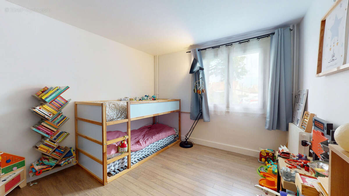 Appartement à BOIS-D'ARCY