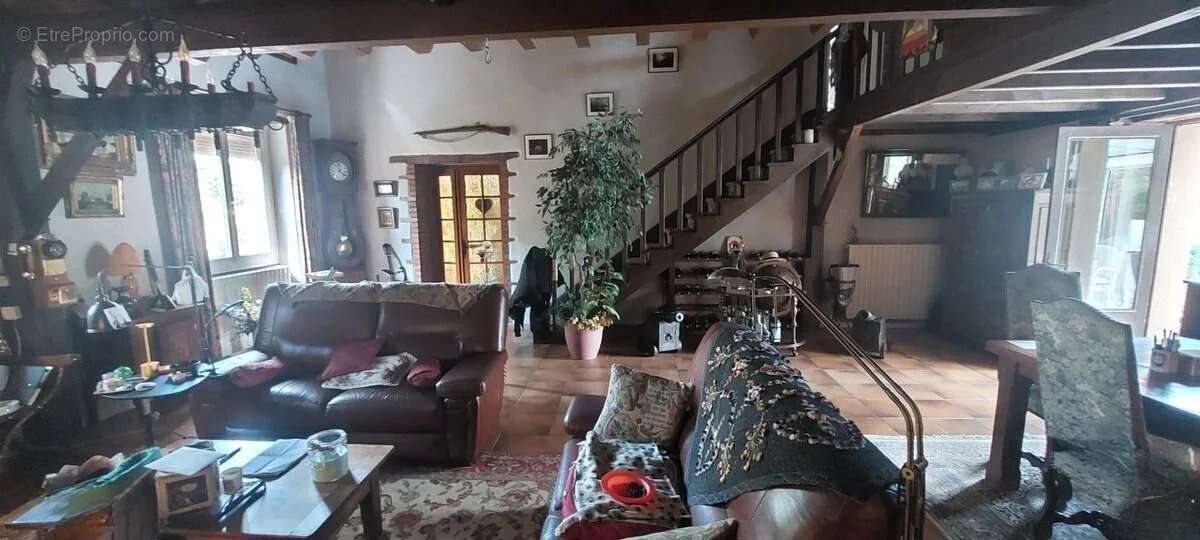 Appartement à EVAUX-LES-BAINS