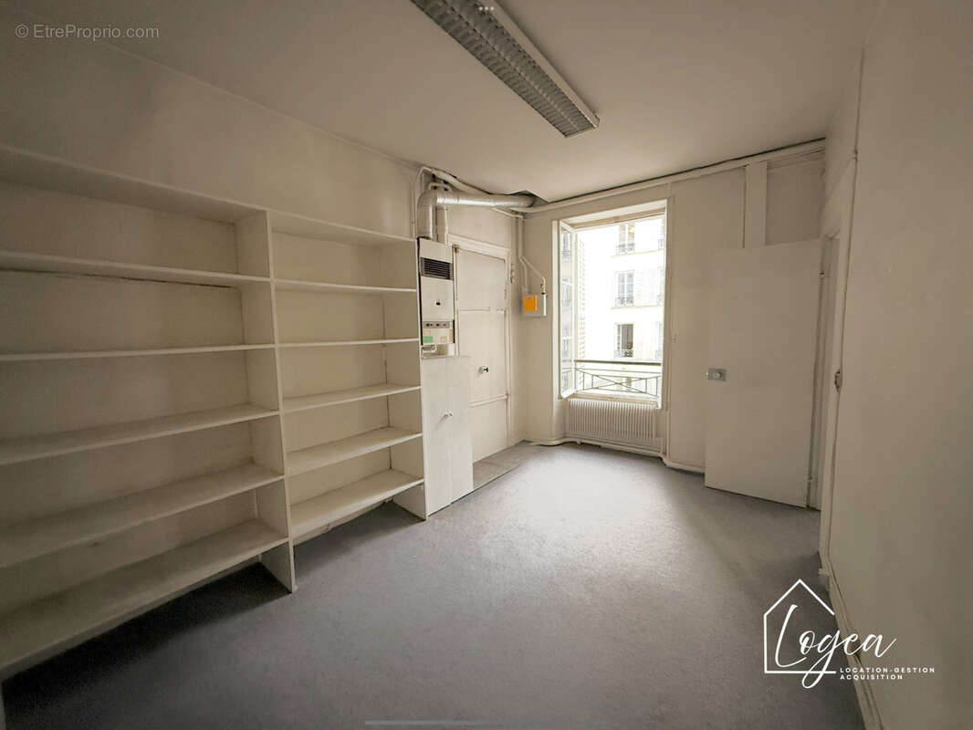Appartement à PARIS-8E