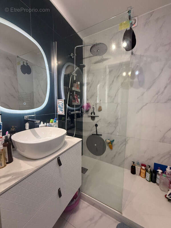 Appartement à SURESNES