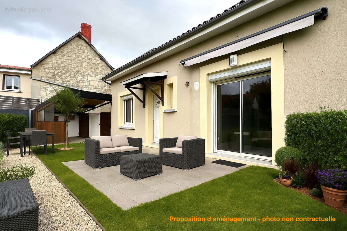 Maison à NAINTRE