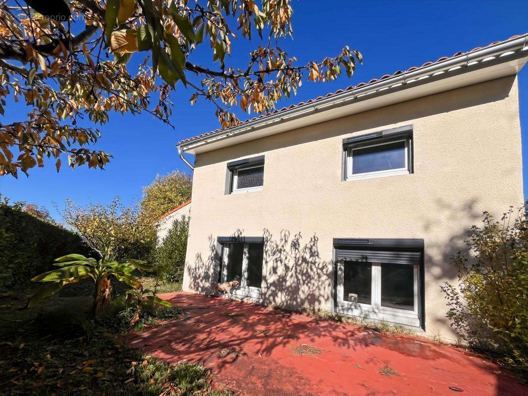 Maison à LIVRON-SUR-DROME