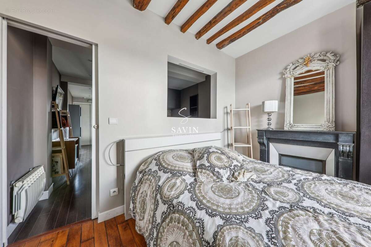 Appartement à PARIS-18E