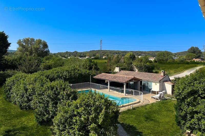 Maison à BOUC-BEL-AIR