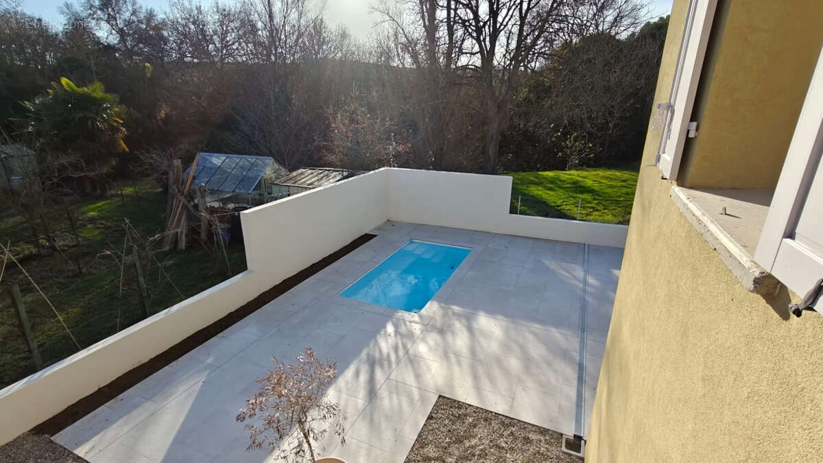 Maison à BELVEZE-DU-RAZES