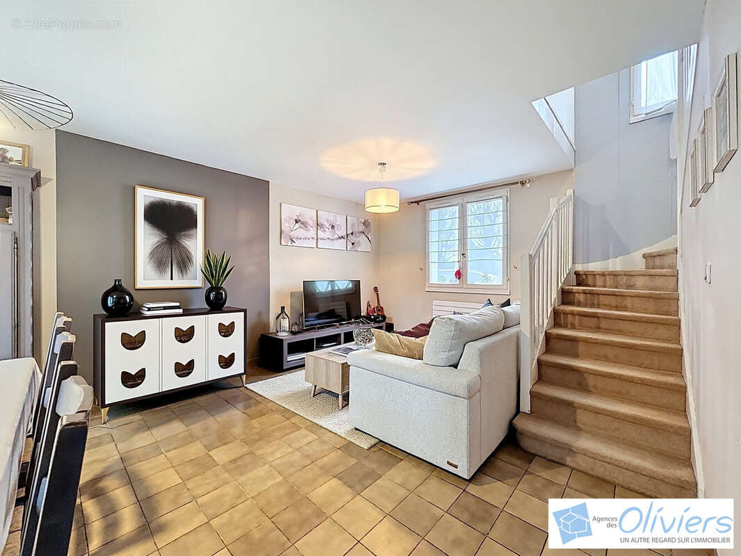 Maison à CHATEAUFORT