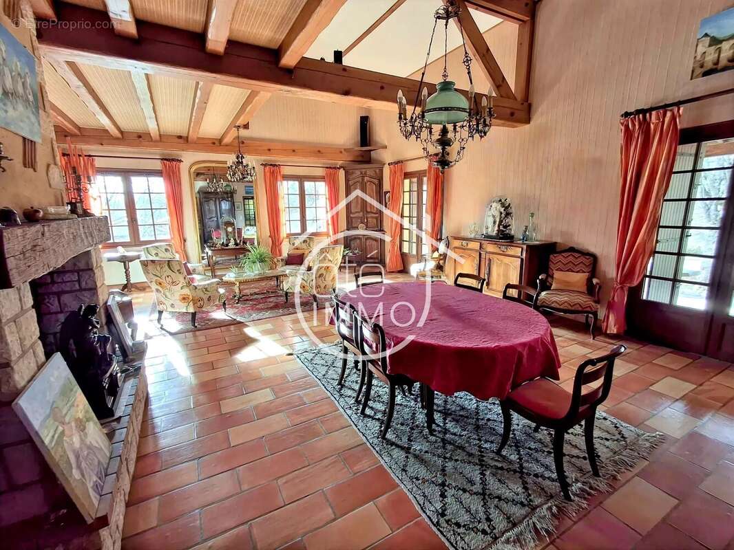 Maison à LEMBRAS