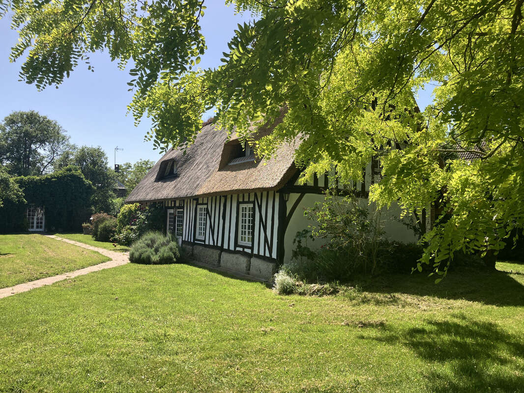 Maison à LE VAL-DAVID