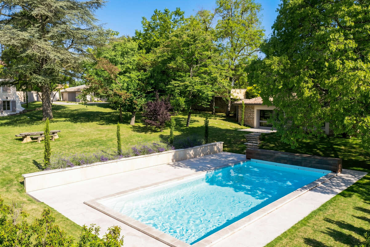 Hauteurs de Saint-Cyr-au-Mont-d'Or   Propriété de Maître de 340 m2 - 8 pièces 5 suites - photo 9