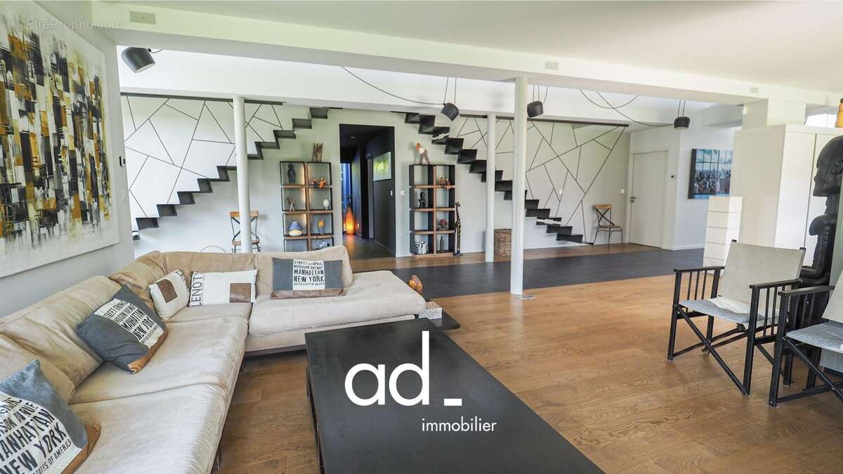 Maison à LA ROCHELLE