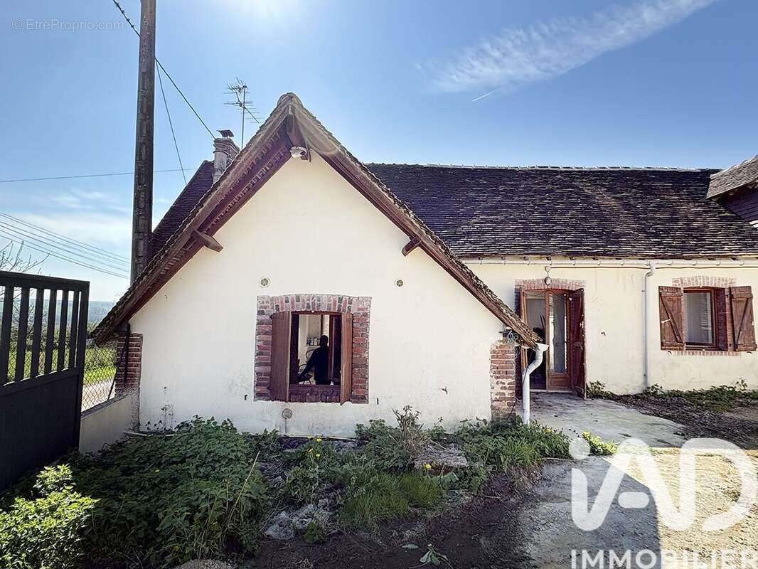Photo 2 - Maison à CHARNY