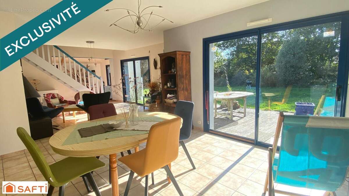 Photo 2 - Maison à PLUVIGNER