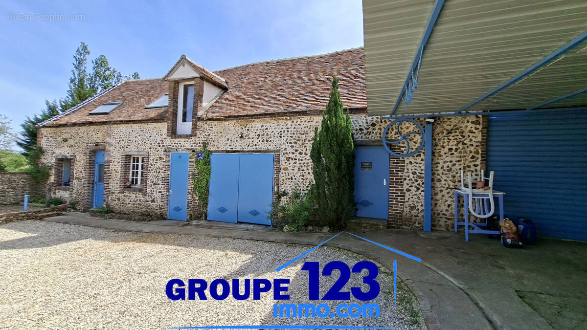 Maison à CHAMBEUGLE