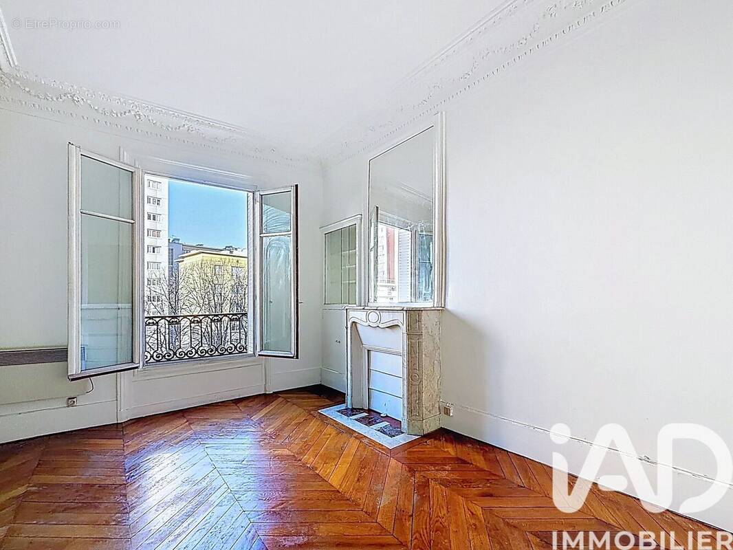 Photo 1 - Appartement à PARIS-19E