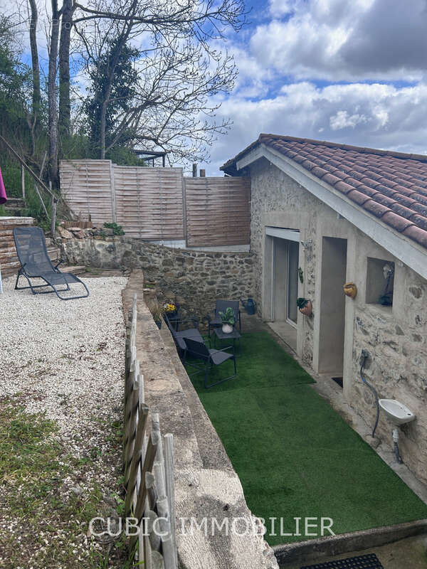 Maison à BULLY
