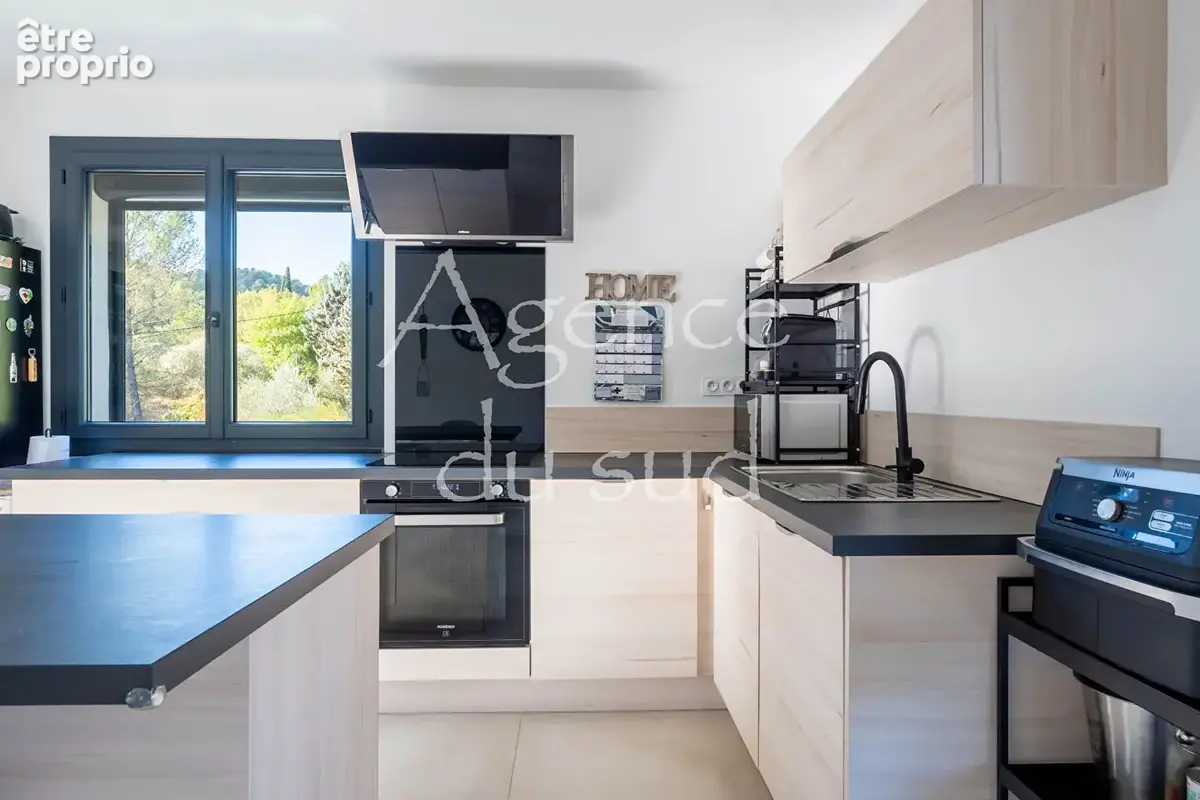 Maison Saint Zacharie - photo 12
