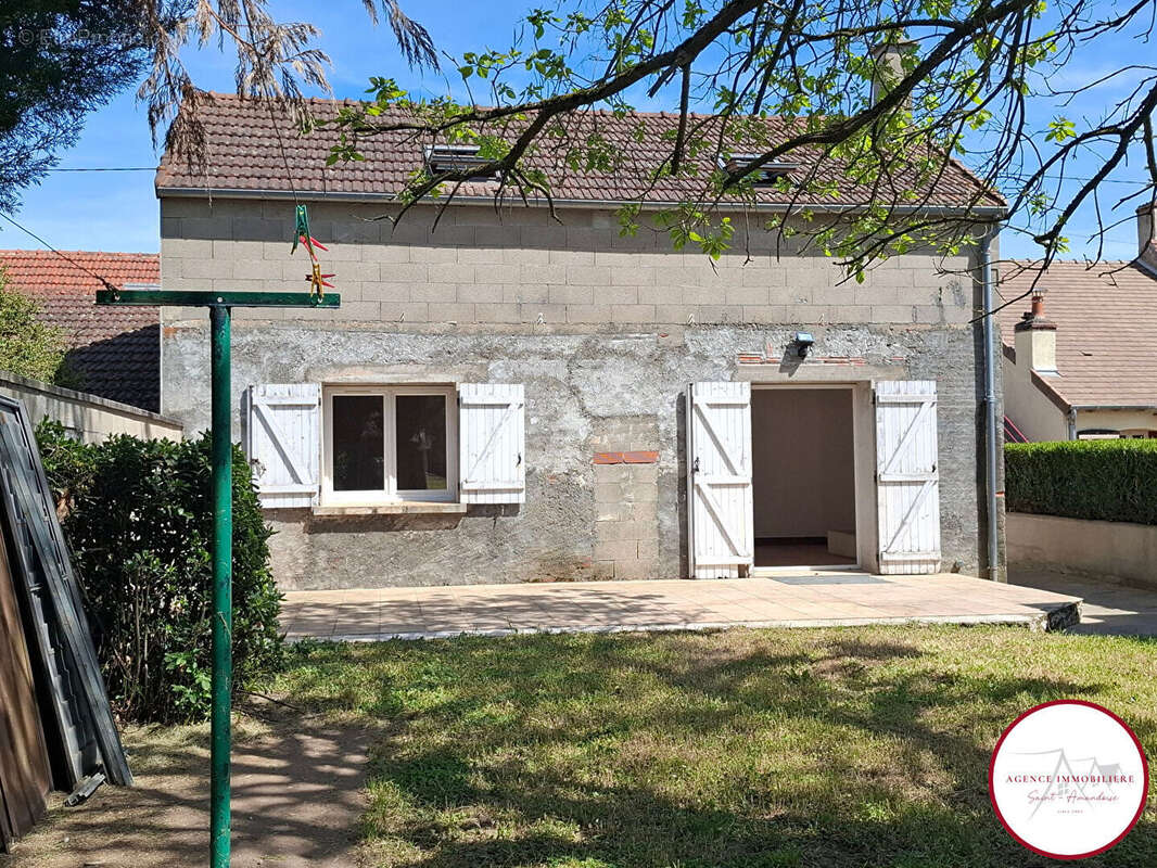 Maison à CHARENTON-DU-CHER