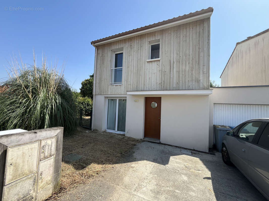 Maison à SAINT-AIGNAN-GRANDLIEU