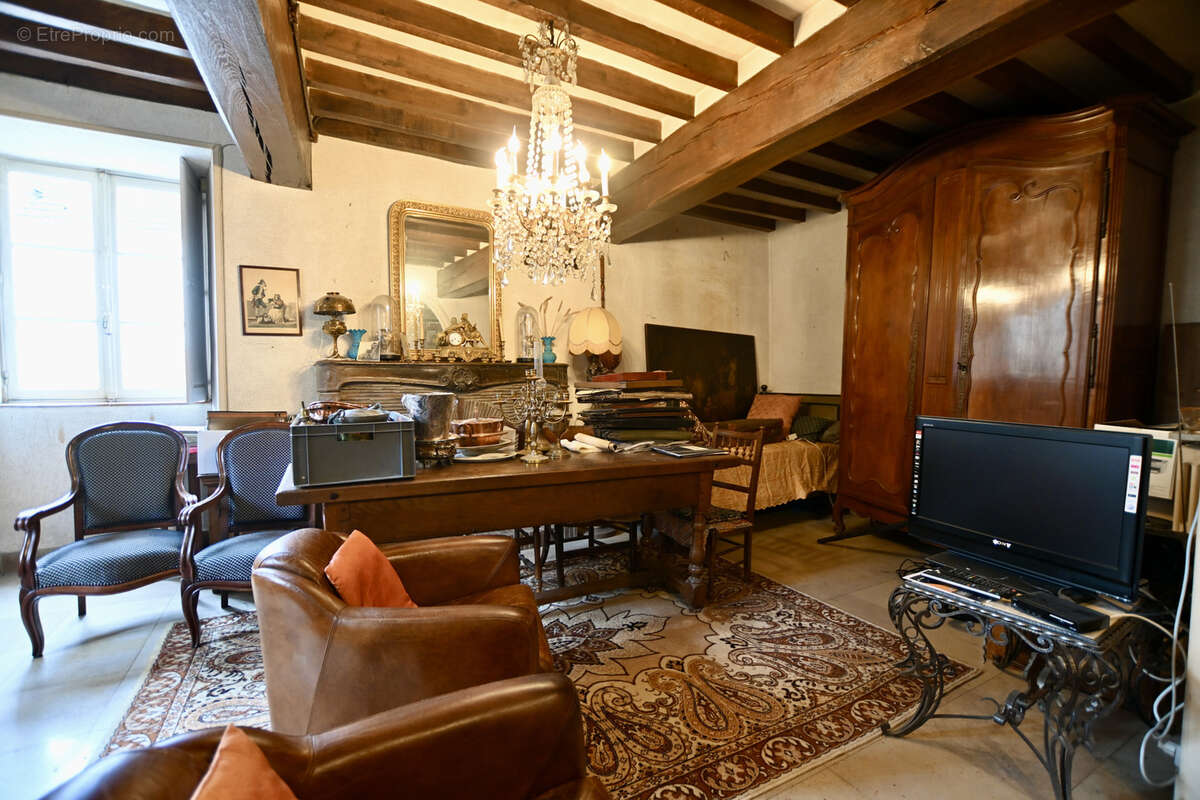 Maison à ASQUINS