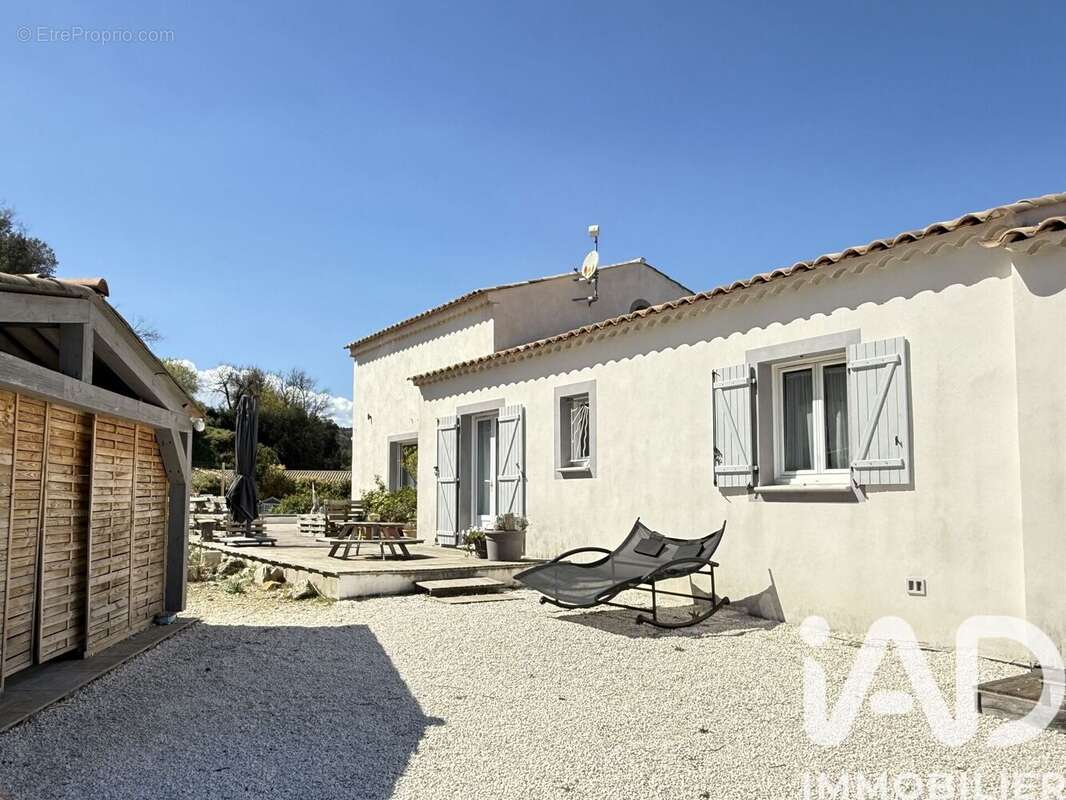 Photo 4 - Maison à BESSE-SUR-ISSOLE