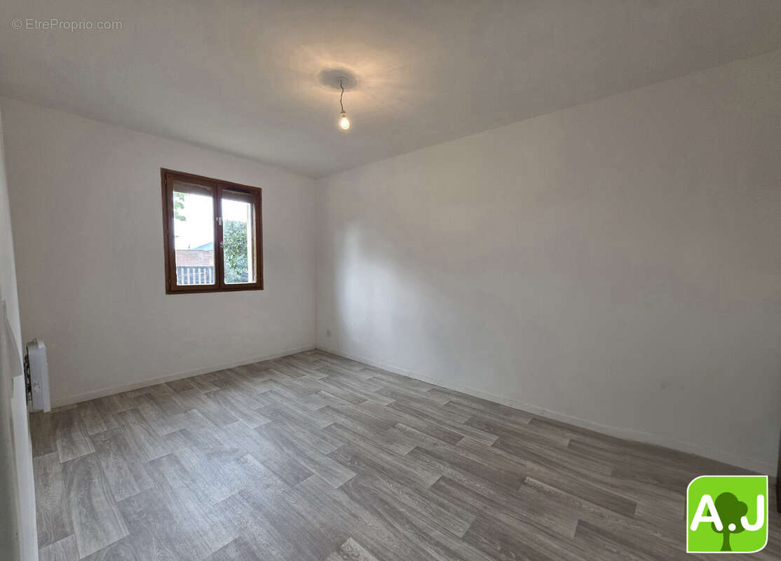 Maison à GRAVIGNY