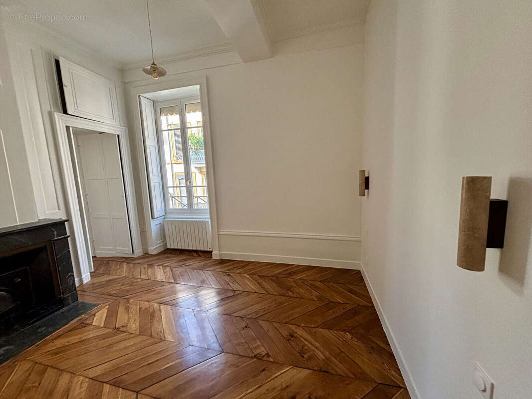 Appartement à LYON-2E