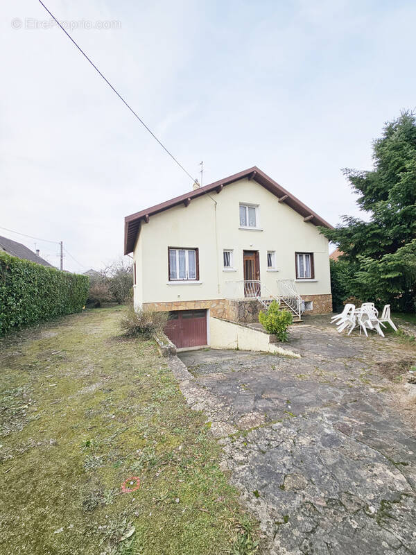 Maison à PONT-DE-CHERUY