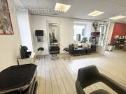 Commerce à L'ESCARENE