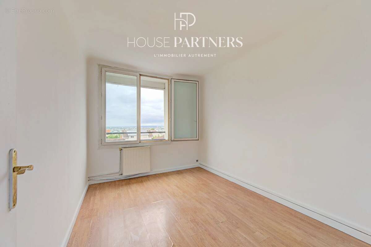 Appartement à RUEIL-MALMAISON