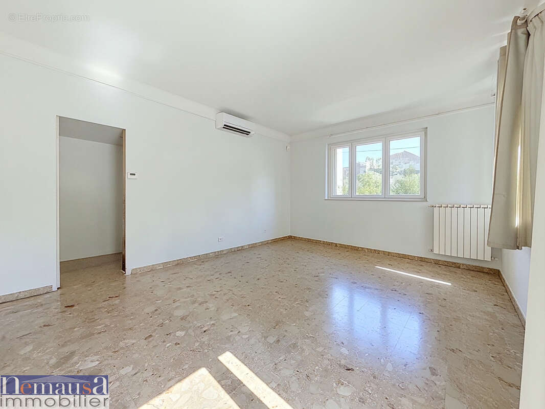 A vendre Nimes, maison 118 m2 avec dépendance et garage - photo 3