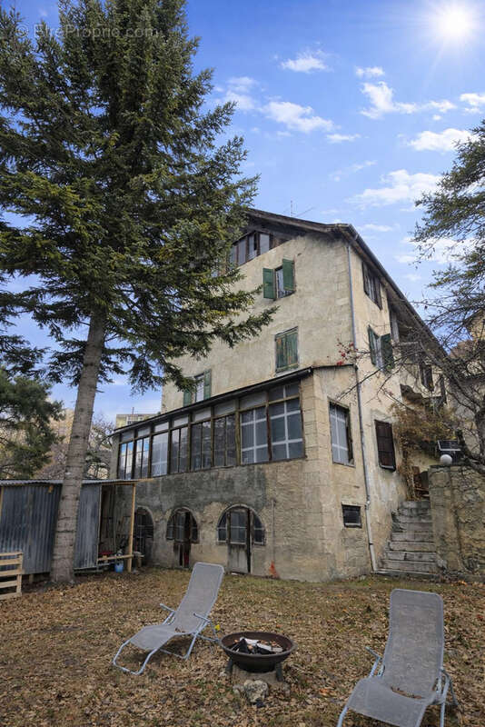 MAISON de maître à rénover - Briançon versant Sud - photo 2