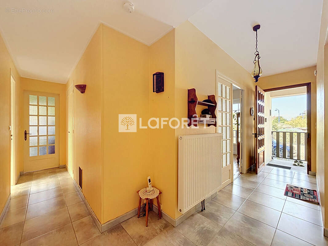 Maison Colleville Montgomery 6 pièce(s) 144 m2 - photo 8