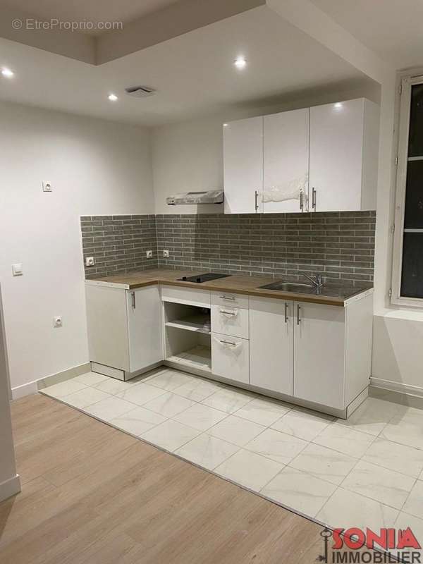 Appartement à FONTENAY-SOUS-BOIS