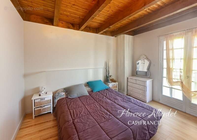 Maison à SAINT-JEOIRE-PRIEURE